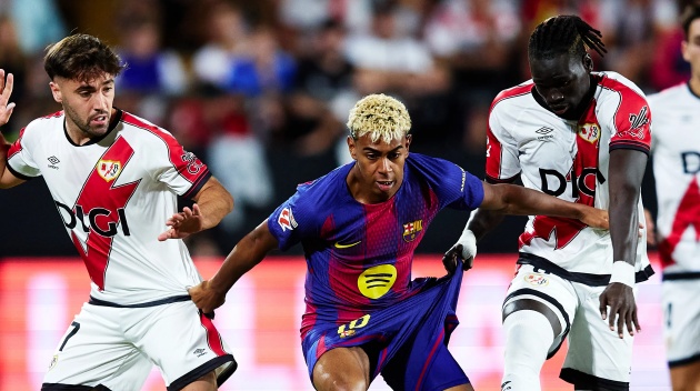 Hỗn loạn VAR trong trận Rayo-Barca_695b6c4277fd0.jpeg