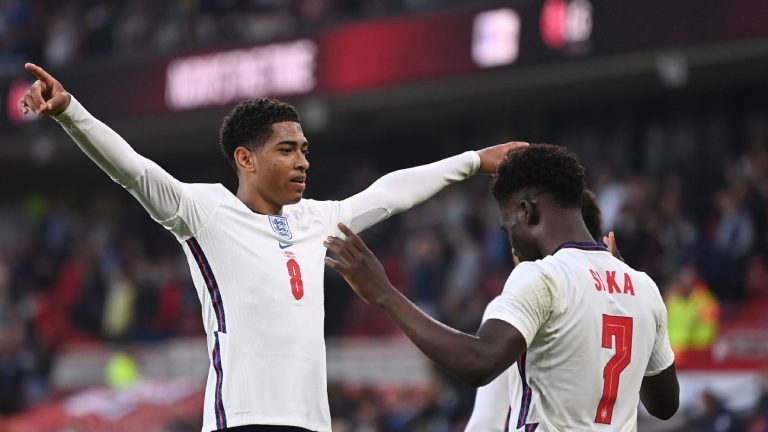 Huyền thoại Arsenal bác bỏ Bellingham đẳng cấp thế giới_695becb75912f.jpeg