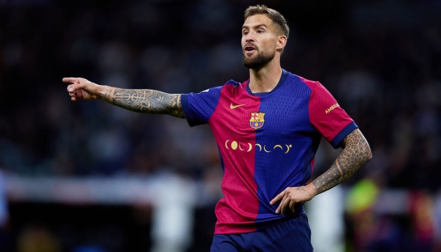 Inigo Martinez vươn lên mạnh mẽ, đẩy Andreas Christensen gần cửa rời Barca_695ba6799233e.jpeg