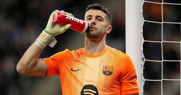 Joan Garcia cứu hơn 5 bàn thua mười mươi cho Barca_695b5a139ffc3.jpeg