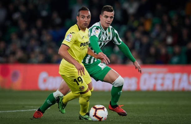 ‘Kẻ đáng thương tại Emirates’ gục xuống sân, ôm mặt khóc ngoài phòng thay đồ_695cdccc0c6d3.jpeg