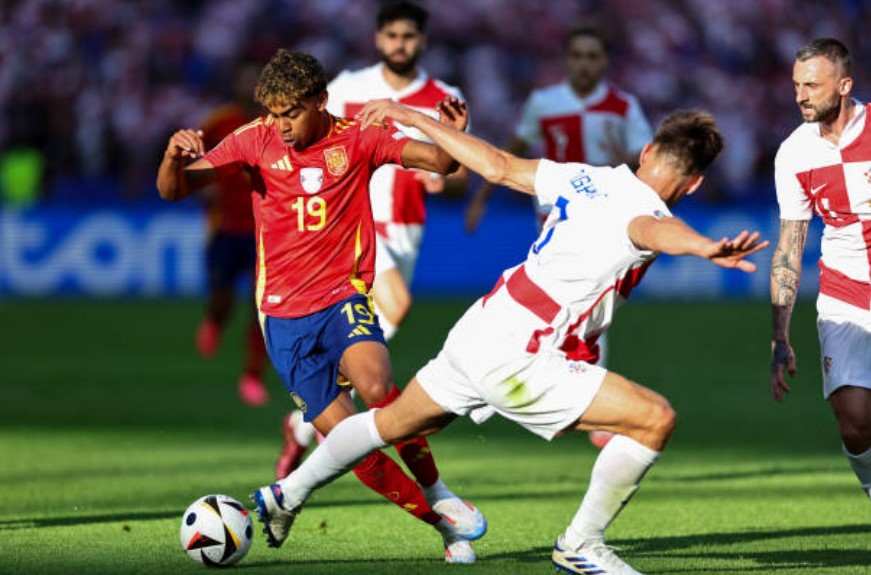 Không phải Messi, Lamine Yamal hé lộ thần tượng lớn nhất của mình_695bbac0e8f00.jpeg