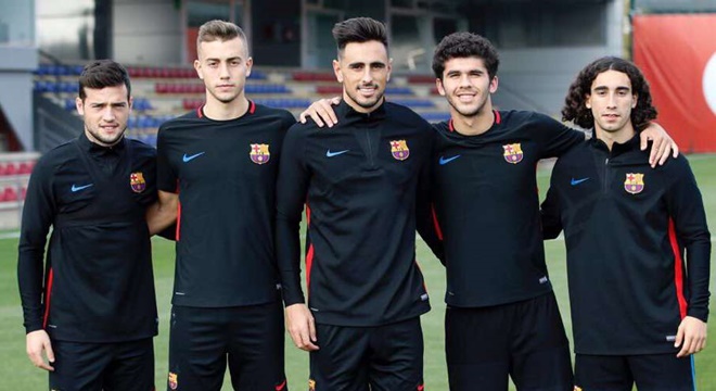 Konrad de la Fuente: “Báu vật” bóng đá Mỹ tại La Masia_695c9a823f91a.jpeg