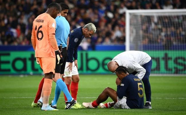 Kounde gửi thông điệp khi lỡ trận El Clasico_695c358f999a1.jpeg