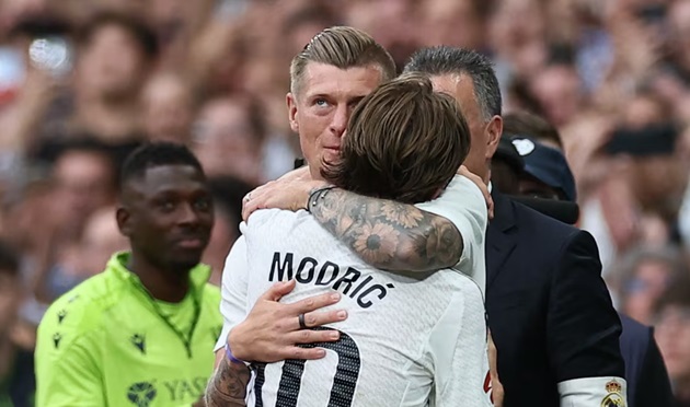 Kroos và thông điệp gửi số 8 – 10 mới của Real_695b6f4331e58.jpeg