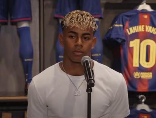 Lamine Yamal: “Messi đã đi theo con đường của anh ấy, tôi sẽ tự tạo lối đi cho mình”_695b72f0746e3.jpeg