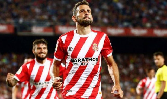 Lão tướng 37 tuổi, kẻ phá bĩnh cuộc đua giữa Real và Barca_695c04c425834.jpeg