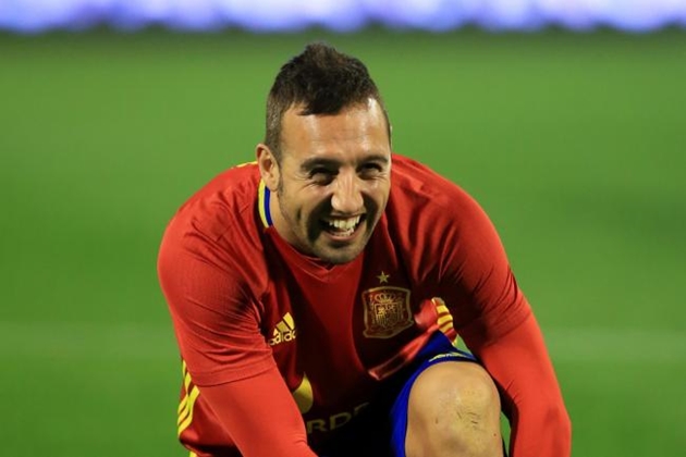 “Lão tướng” nói gì sau màn tái xuất trong màu áo La Roja?_695cd17ee1d18.jpeg