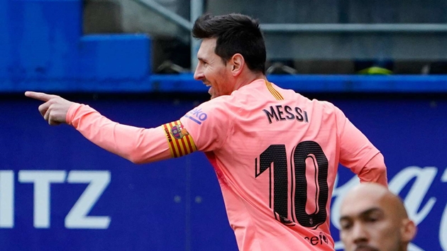 Lập cú đúp trong ngày hạ màn, Messi xô đổ kỷ lục của huyền thoại La Liga_695cd505e50ee.jpeg
