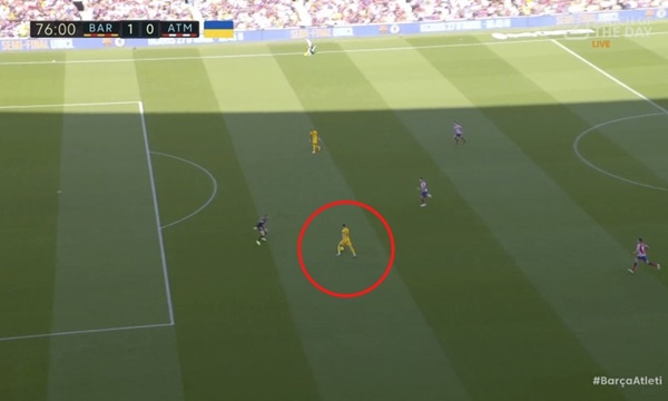 Lewandowski bị chỉ trích vì chơi ích kỷ trước Atletico_695c212b972a6.jpeg