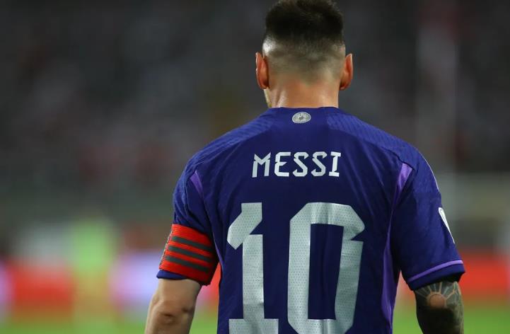 Lionel Messi so sánh Argentina với Barcelona của Pep_695c14f05478c.jpeg