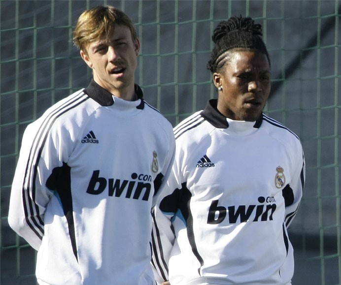 Loại Ronaldo, Robben, cựu sao Real chỉ tên người đồng đội xuất sắc nhất_695c872226c67.jpeg