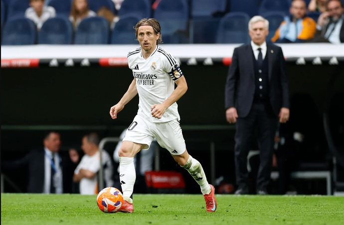 Luka Modric chơi ra sao trong trận đấu cuối cùng trên sân Bernabeu?_695b785875017.jpeg