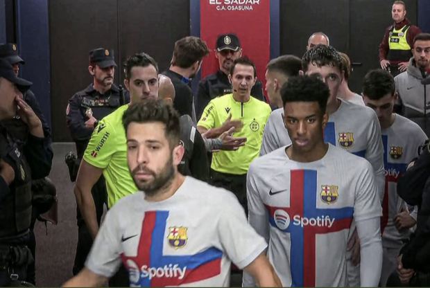 Lý do Pique ăn thẻ đỏ cuối cùng trong sự nghiệp_695c2fe0c4229.jpeg