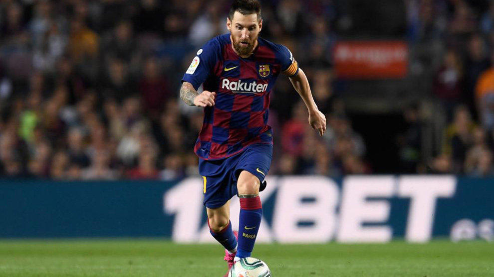 Messi: “Tôi không muốn bị ràng buộc với Barcelona”_695cacd803e84.jpeg