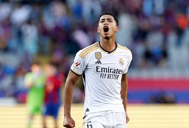 Modric “tròn mắt” trước Bellingham_695c123def3fb.jpeg