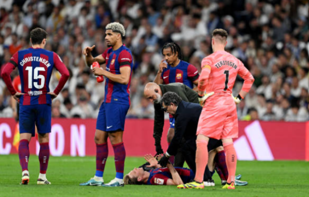 Mùa giải kết thúc với De Jong_695bda91388c2.png