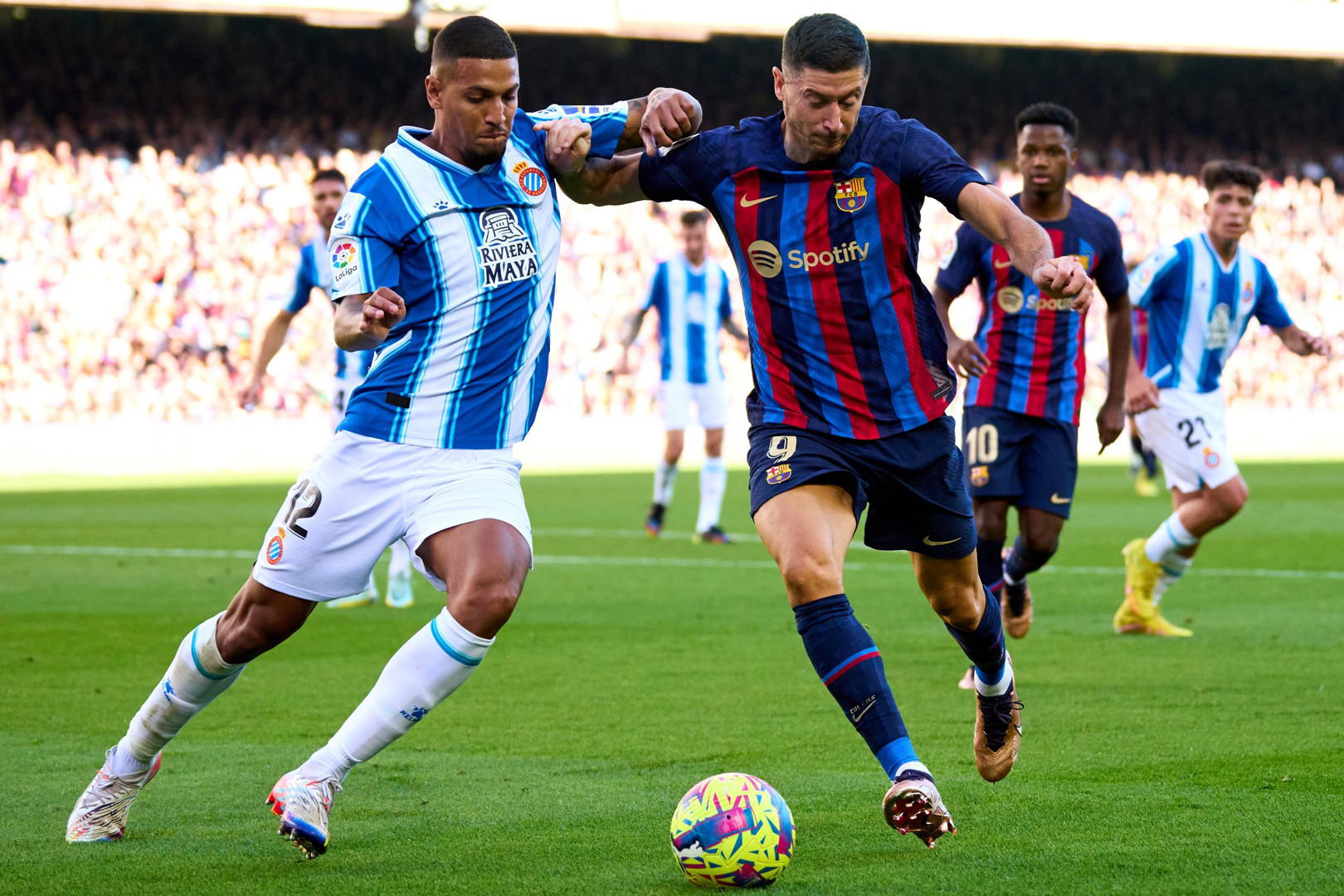 Nhận định bóng đá Espanyol vs Barca: Chào tân vương_695c200ea5b8a.jpeg