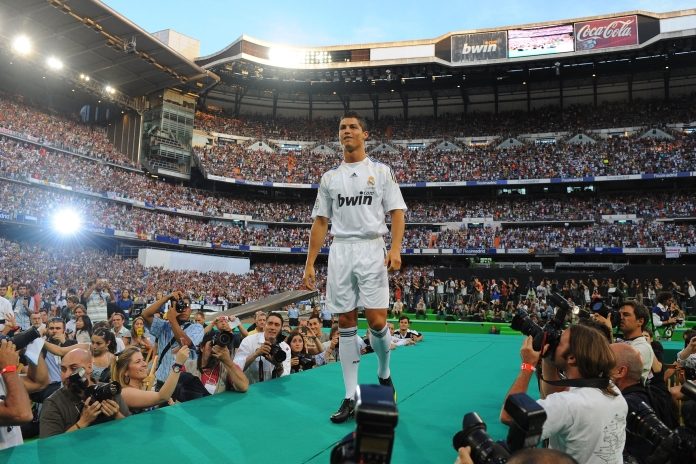 Những khoảnh khắc đáng nhớ nhất của Ronaldo ở Real Madrid_695d08868cfce.jpeg