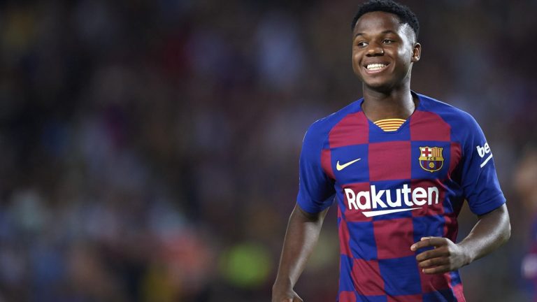 NÓNG! Messi nói một điều về thần đồng Barca khiến fan “chột dạ”_695cb43657507.jpeg