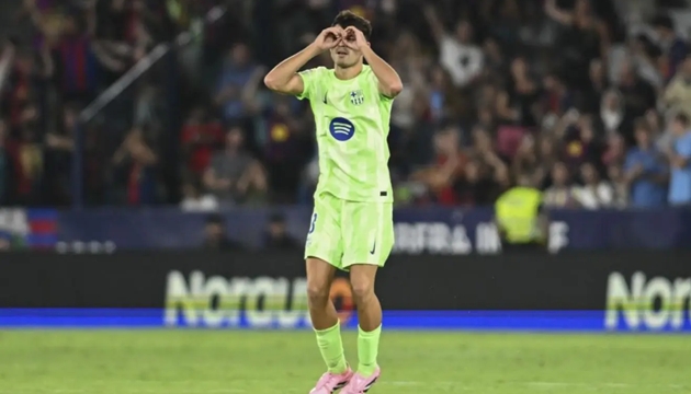 Pedri chỉ trích trọng tài, nhắc lại pha bóng chạm tay của Tchouameni_695b6da1a8c8e.jpeg