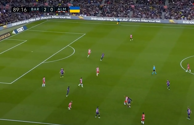 Pedri khiến Antony phải ngước nhìn_695c301a761b2.jpeg