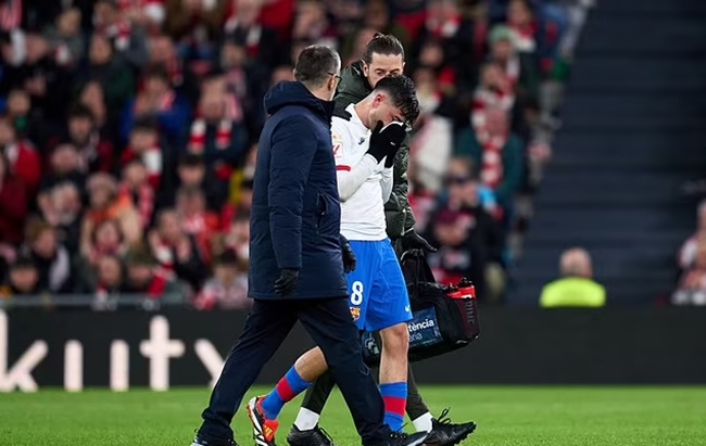 Pedri lại chấn thương, Iniesta gửi thông điệp_695be9229957d.jpeg