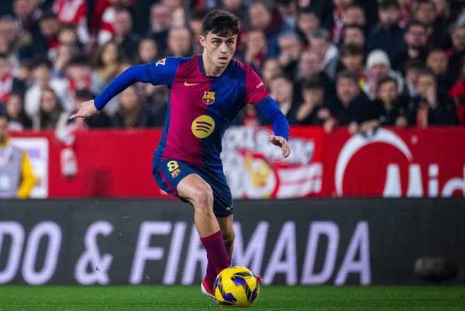 Pedri phô diễn đẳng cấp trong màu áo Barcelona_695b90c4a3acd.jpeg