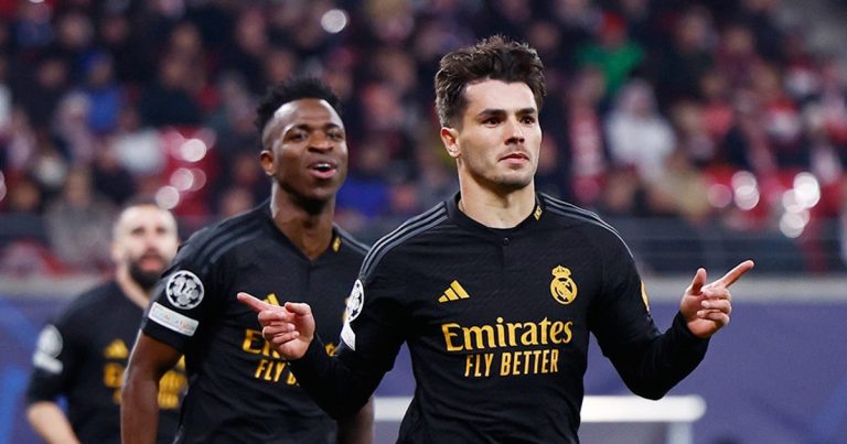 Phù thủy giúp Real bất khả chiến bại_695bee6fe432c.jpeg