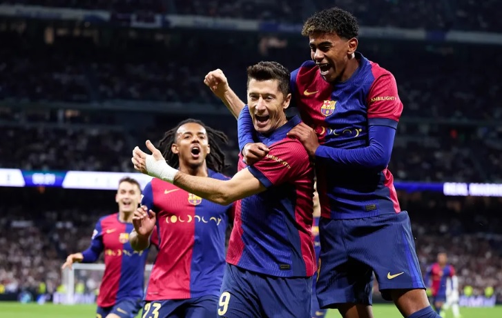 Quyết định cứng rắn mang theo thông điệp đanh thép từ Hansi Flick_695bab6229032.jpeg