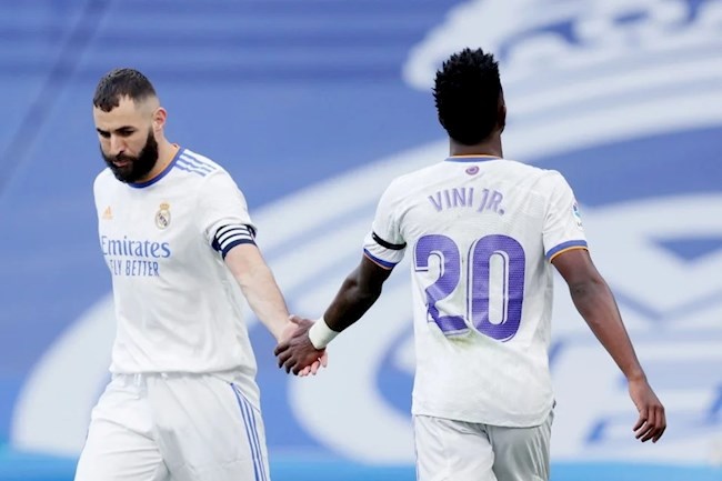 Real cần cẩn trọng với chữ ký Martial của Sevilla_695c4a0471530.jpeg