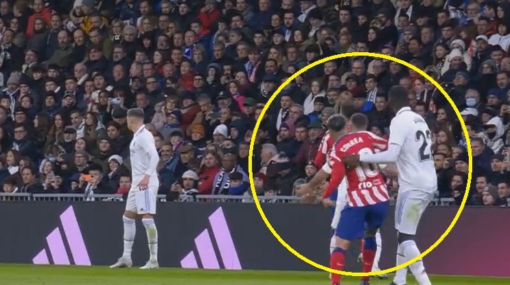 Real gây thất vọng dù được chơi hơn người ở derby Madrid_695c26d1bdefc.jpeg