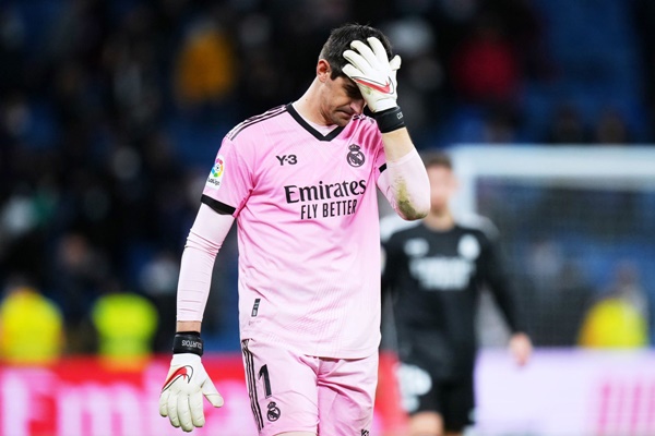 Real Madrid thua thảm Barca, Courtois nói sự thật đau lòng_695c441cc3462.jpeg
