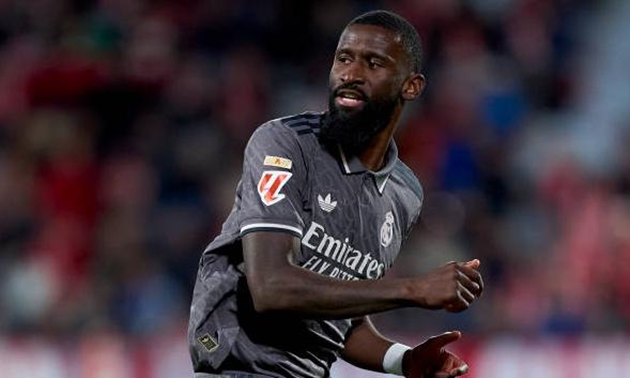 Real Madrid xem xét phá lệ vì 1 cái tên_695b99362dd7c.jpeg