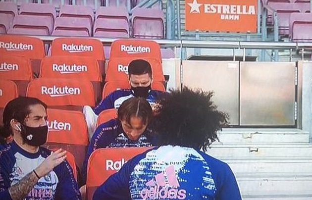 Real sinh biến, Ramos xử lý Marcelo và sao phàn nàn Zidane_695c68a6b315c.jpeg