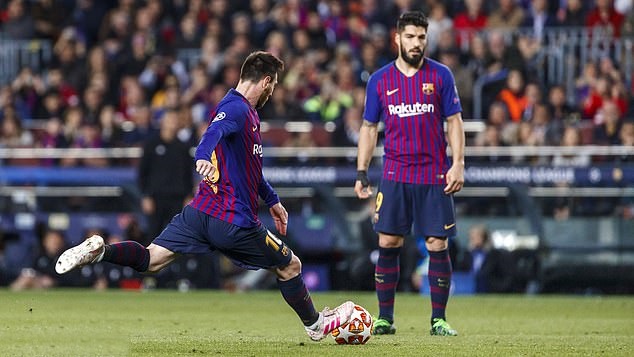 Real sụp đổ khi mất Ronaldo, cuộc sống không Messi khiến Barcelona rùng mình!_695cd8ef870b5.jpeg