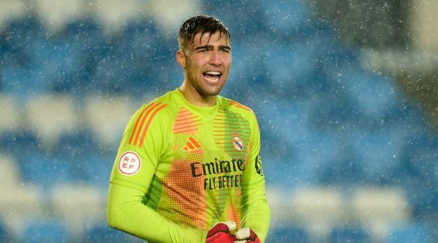 Real vs Valencia: Thủ môn thứ 3; Dấu hỏi Bellingham_695b875885ce2.jpeg