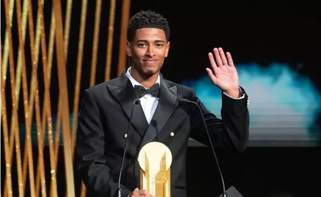 Rio Ferdinand tiết lộ lý do Bellingham không đến M.U dù Sir Alex ra mặt_695c11a6a2c87.jpeg