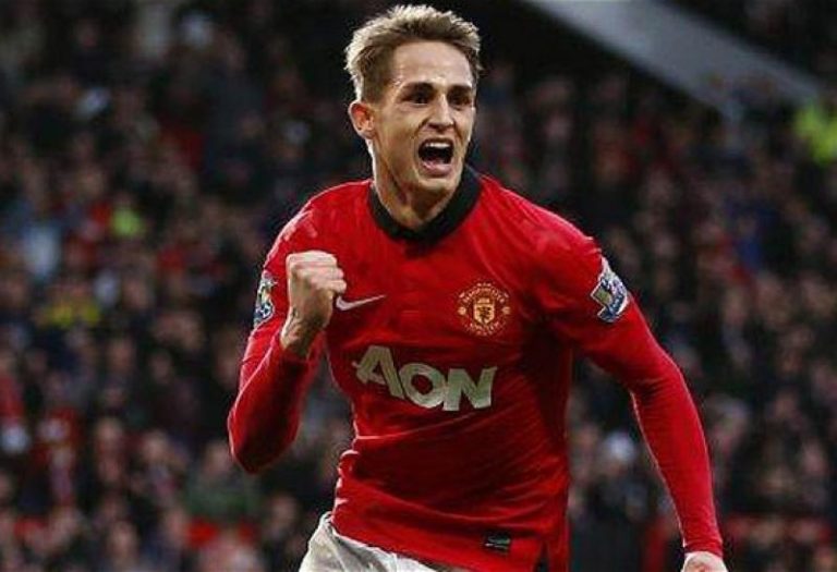 Rời M.U 1 năm trời, ‘báu vật’ của David Moyes vẫn làm điều xúc động_695cea4a3676e.jpeg