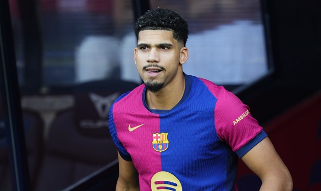 Ronald Araujo ấn định ngày tái xuất sân cỏ_695ba768c36a9.jpeg