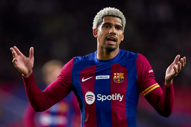Ronald Araujo thừa nhận Barca thua tâm phục khẩu phục_695c02d383c57.png