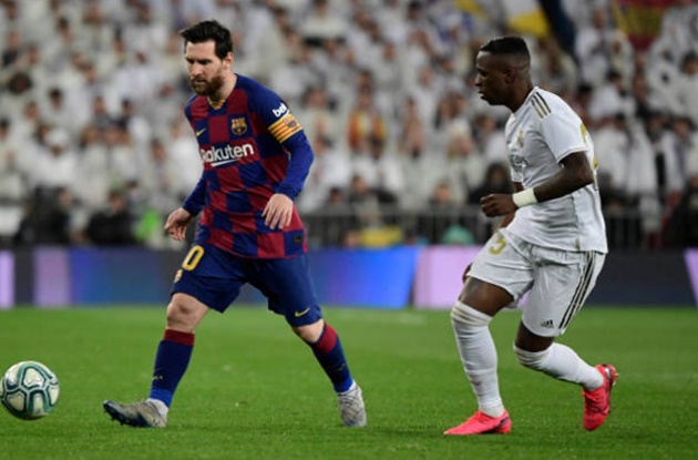 Ronaldo phản ứng ra sao tại Bernabeu khi đàn em Real ‘copy’ pha ăn mừng?_695c8edd406cc.jpeg