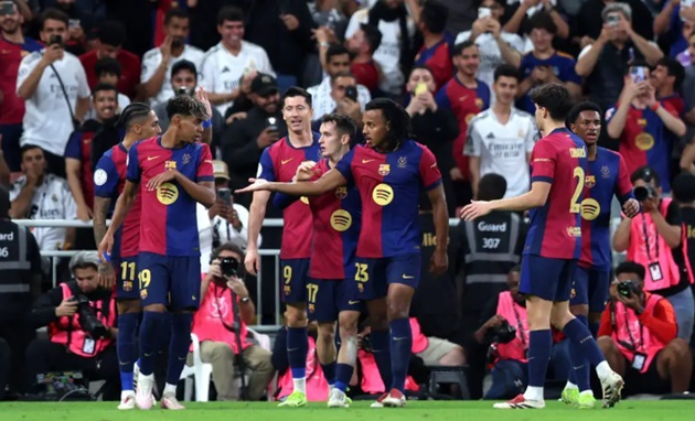 Sao Barca đá 99 trận liền_695b87095c8d9.jpeg