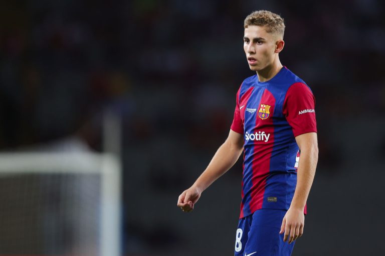 Sao trẻ Barca: “Tchouameni là cầu thủ khiến tôi ngán nhất”_695bfbbc49bbe.jpeg