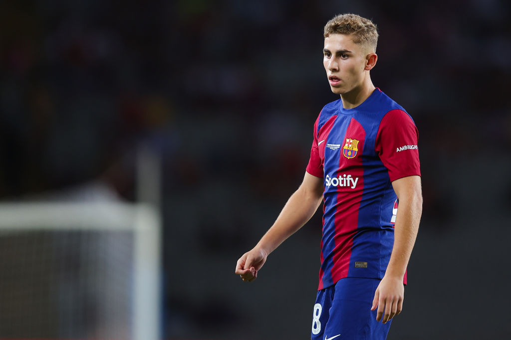 Sao trẻ Barca: “Tchouameni là cầu thủ khiến tôi ngán nhất”_695bfbbc49bbe.jpeg