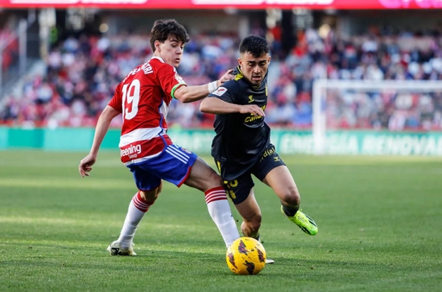 Sao trẻ M.U nhận nhiều chỉ trích sau màn ra mắt thảm họa_695bf13e13900.jpeg