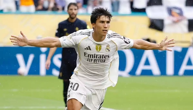 Sau Club World Cup, Real đã tìm thấy số 9 mới mang tên Gonzalo Garcia?_695b70b908fd3.jpeg