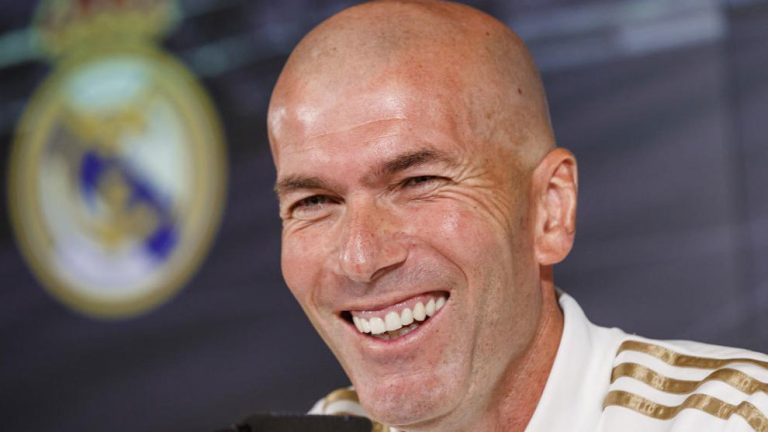 Sau tất cả, Zidane đã thốt lời ruột gan về việc Valverde “đội nón ra đi”_695c9a5bbb4ad.jpeg