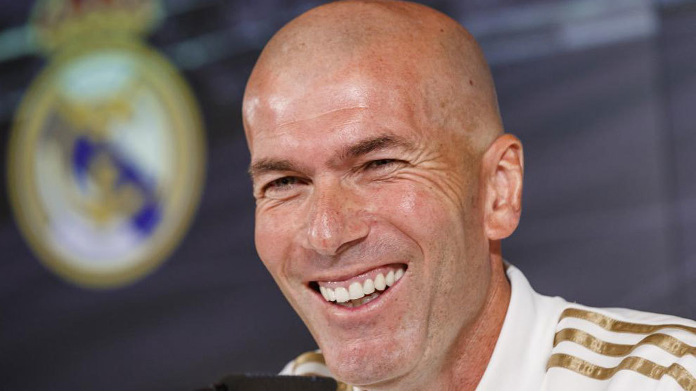 Sau tất cả, Zidane đã thốt lời ruột gan về việc Valverde “đội nón ra đi”_695c9a5bbb4ad.jpeg