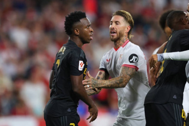 Sevilla đuổi CĐV khỏi sân, Vinicius phản ứng_695c14053529d.jpeg